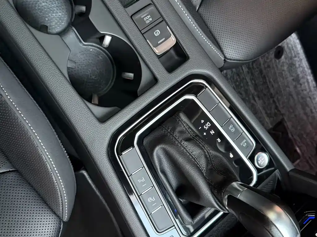 Volkswagen CC — миниатюра 5