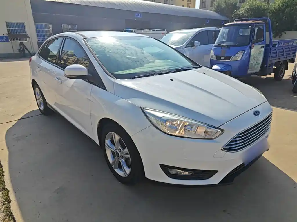 Ford Focus — миниатюра 4