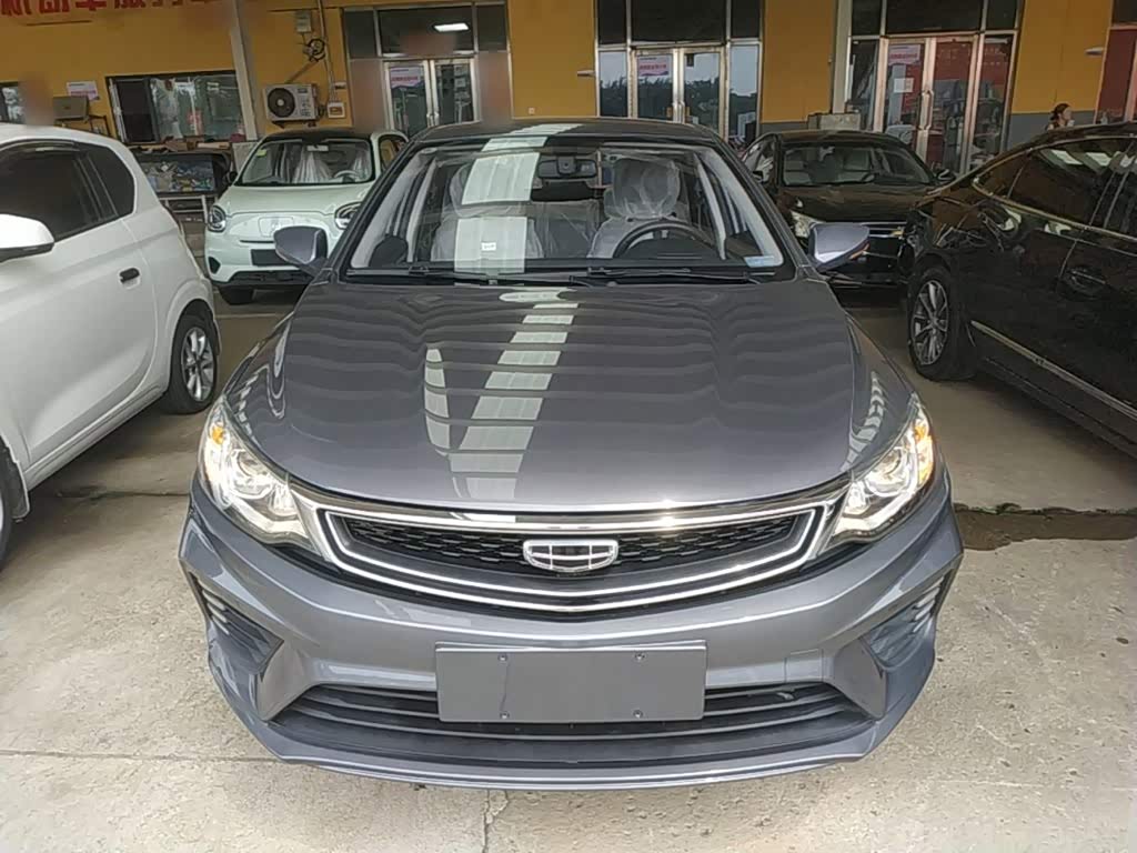 Geely Vision 1.5 л 2021 г. Серебристо-серый, пробег 1400 км