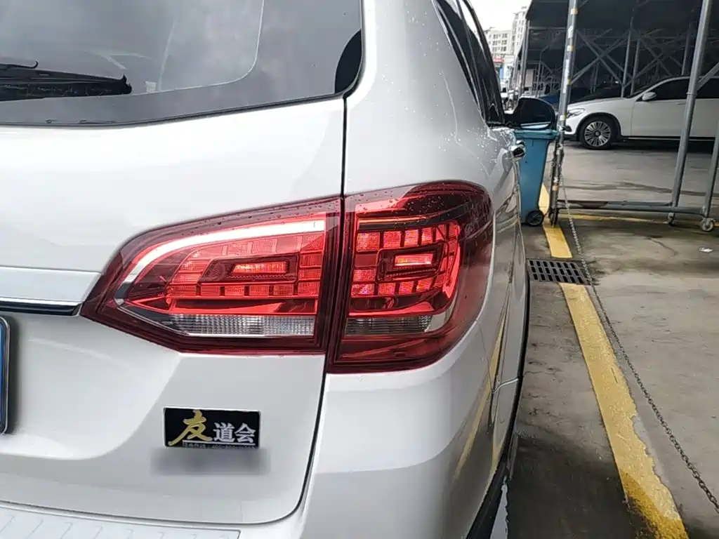 Haval H6 2017 Sport 1.5T AT Luxury
