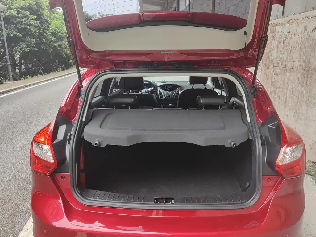 Ford Focus — миниатюра 9