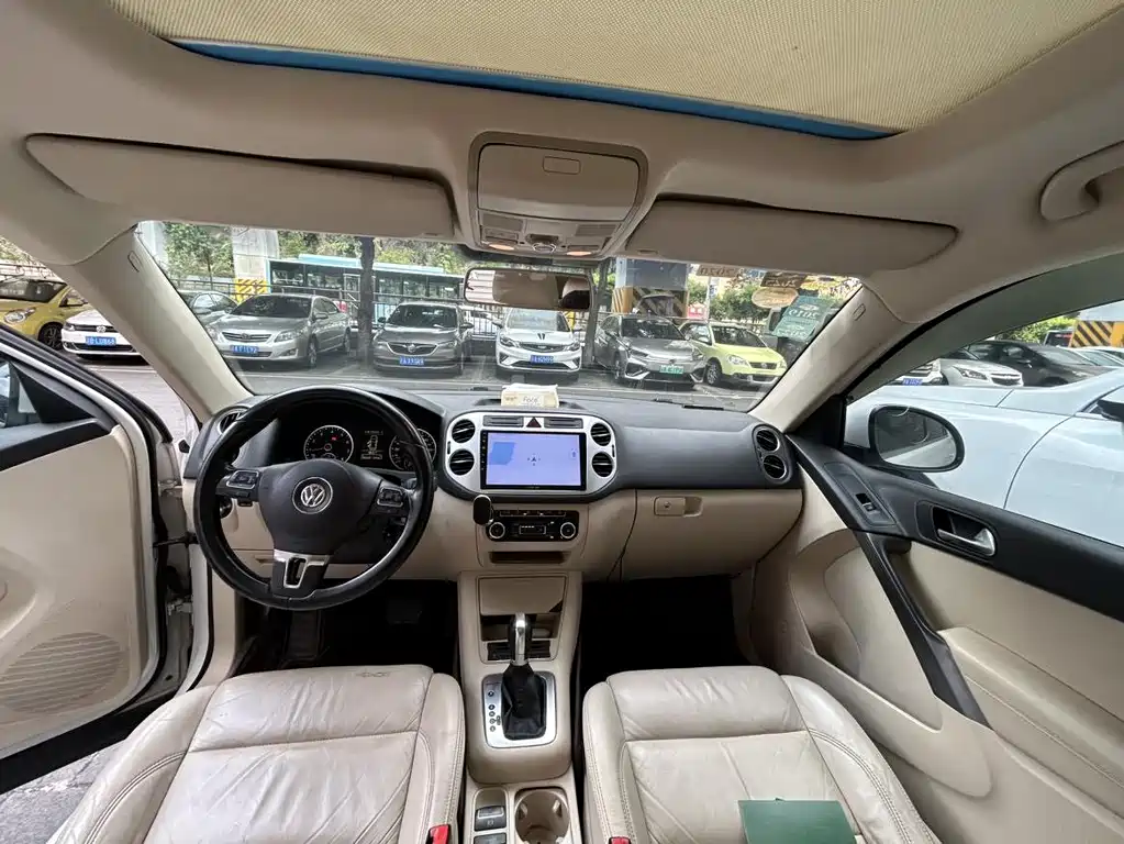 Volkswagen Tiguan — миниатюра 8