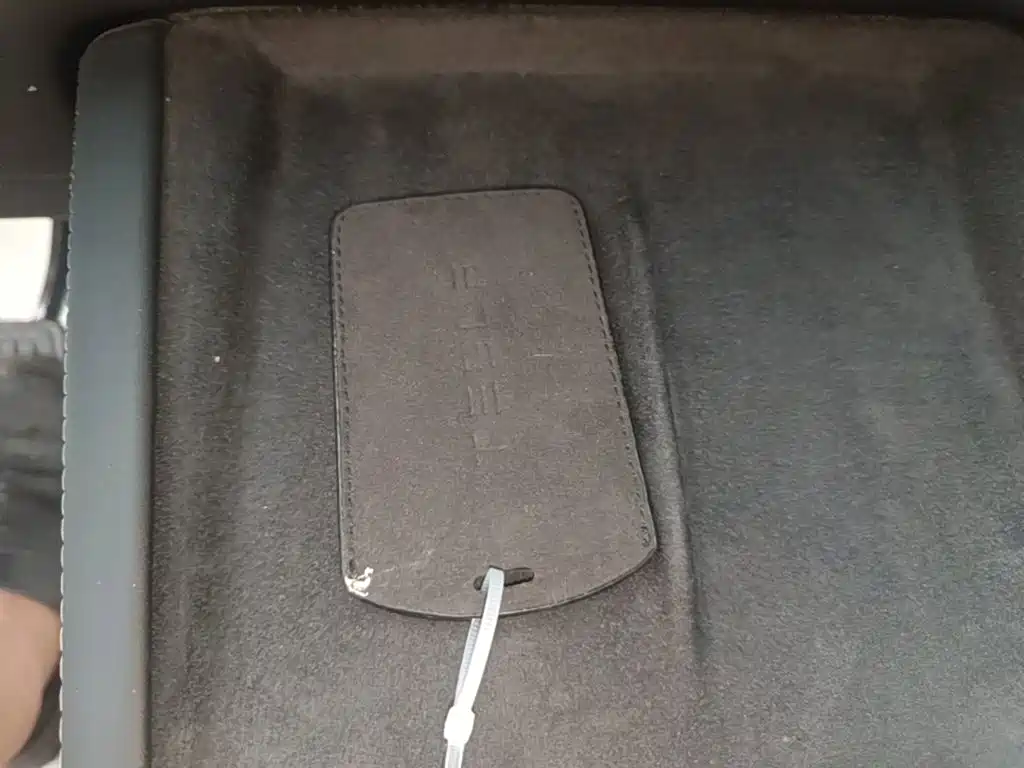 Tesla Model 3 — миниатюра 9