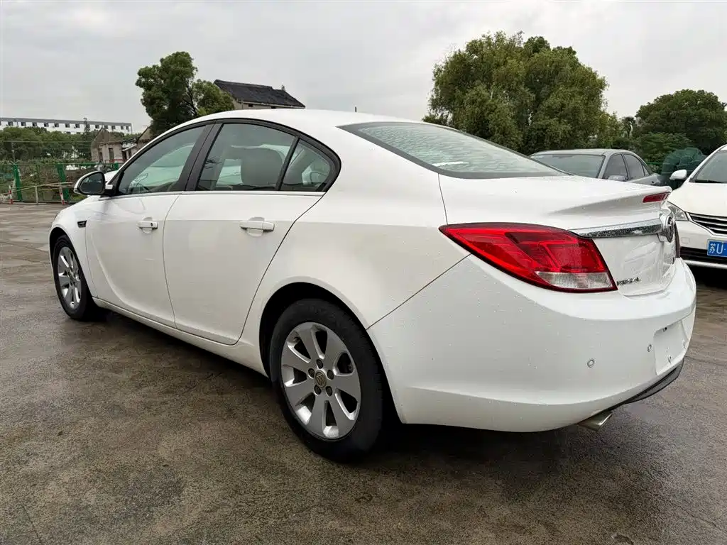 Buick Regal 2012 2.0L Comfort