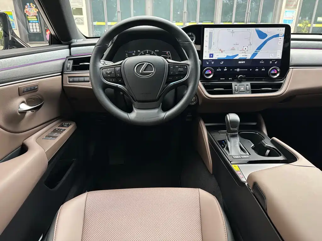 Lexus ES — миниатюра 7