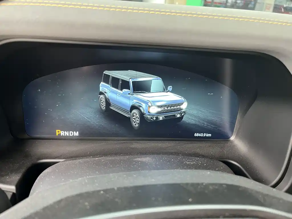 Ford Bronco — миниатюра 6