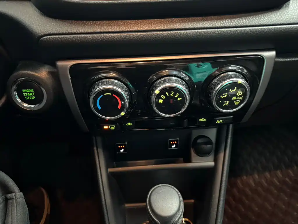 TOYOTA YARIS L ZHIXUAN