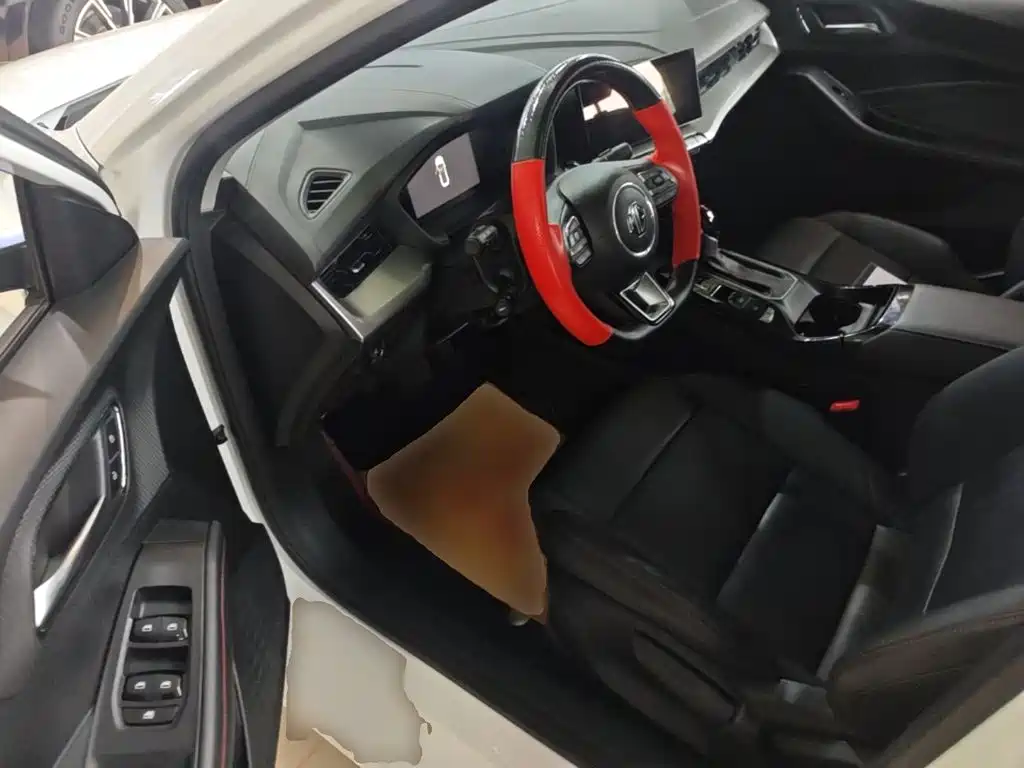 MG MG5 — миниатюра 16