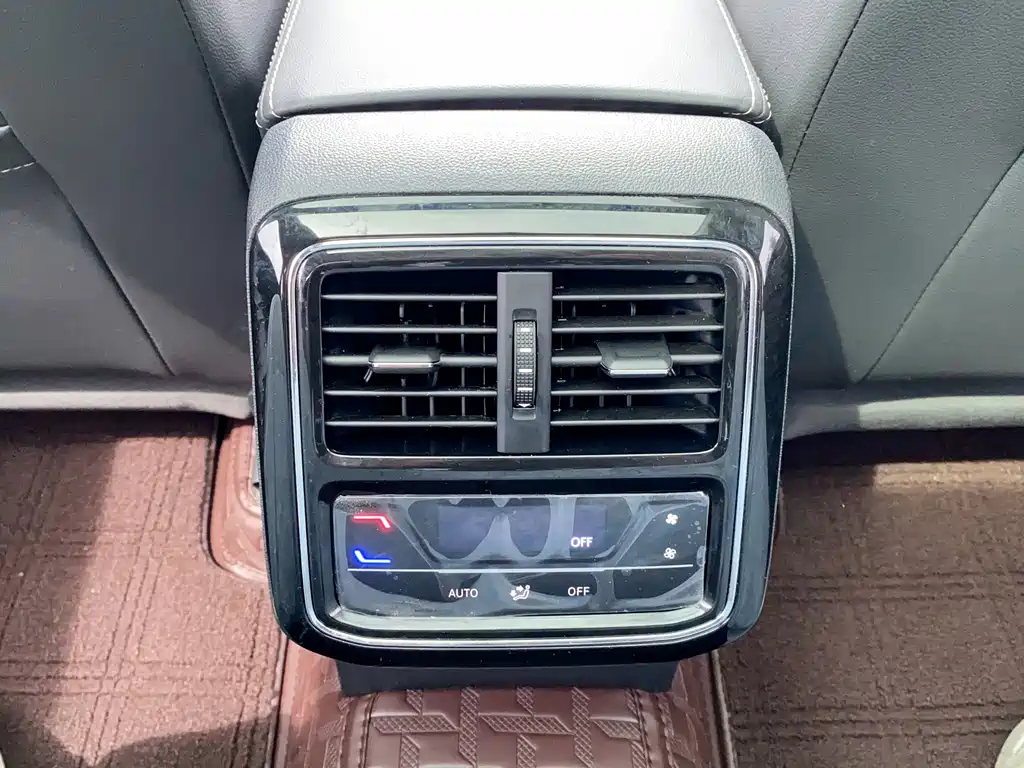 Volkswagen Passat — миниатюра 16