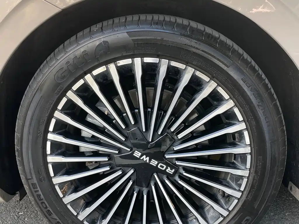Roewe M7 DMH — миниатюра 14