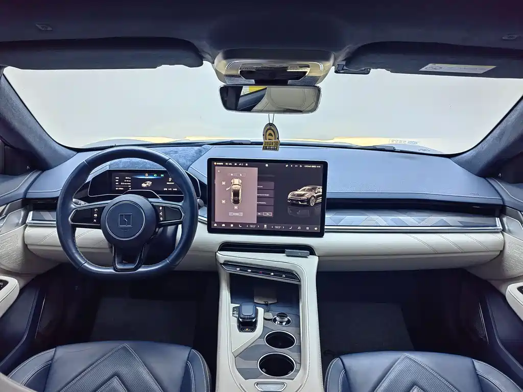 ZEEKR EXTREME KRYPTON 001