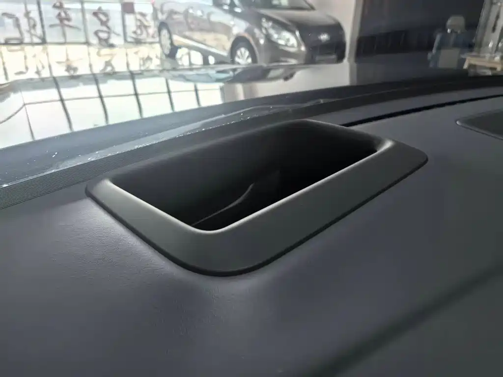 Li Auto Li L7 — миниатюра 14