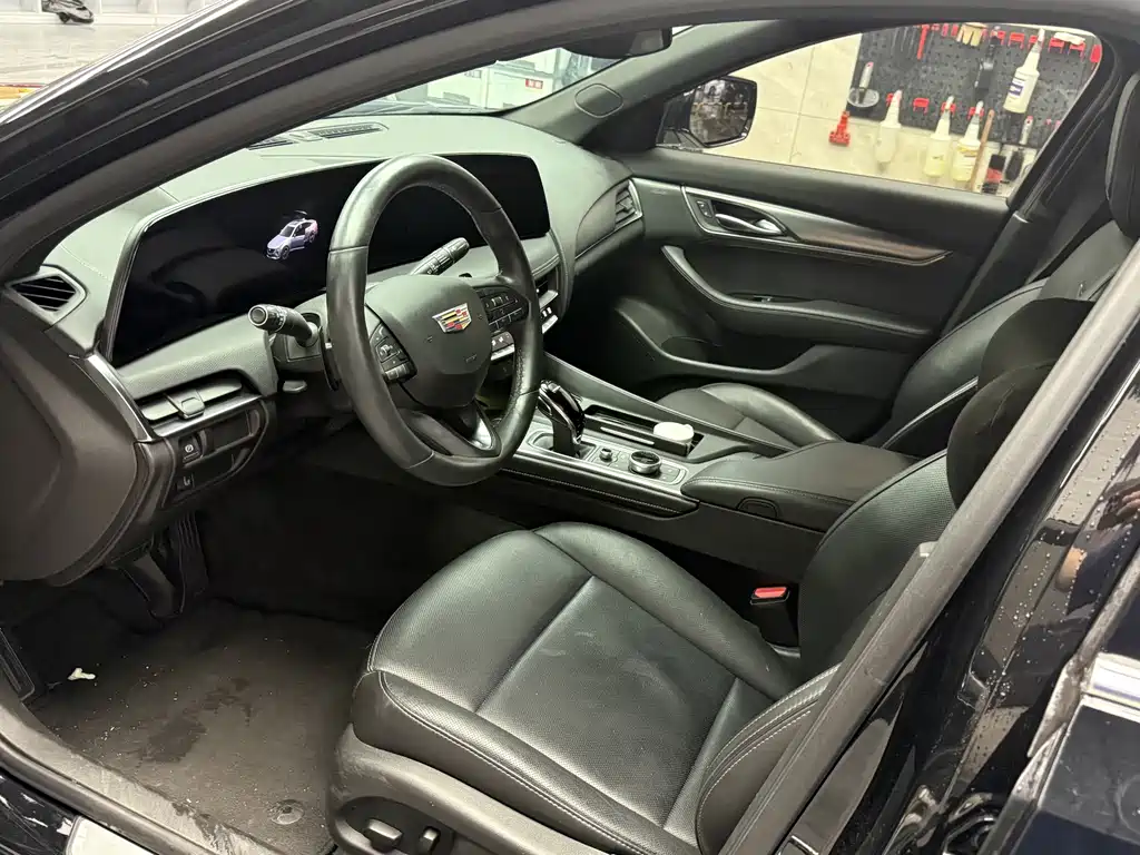 Cadillac CT5 — миниатюра 3