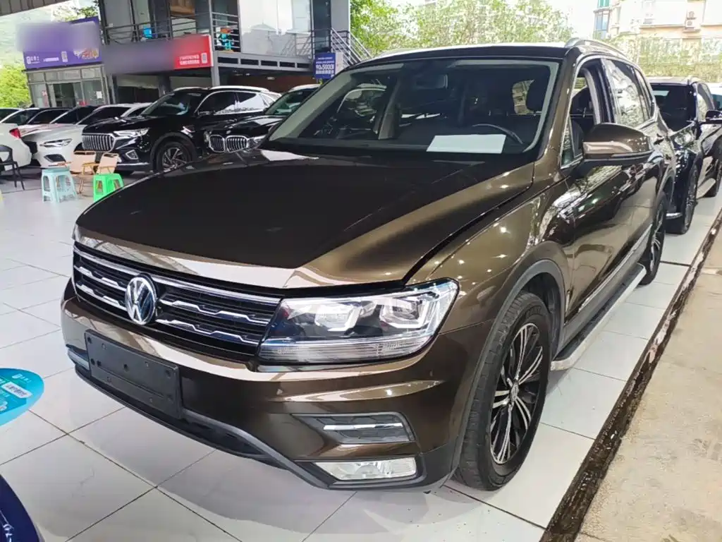 Volkswagen Tiguan L — миниатюра 2