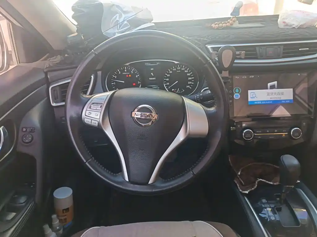 Nissan X-Trail — миниатюра 12
