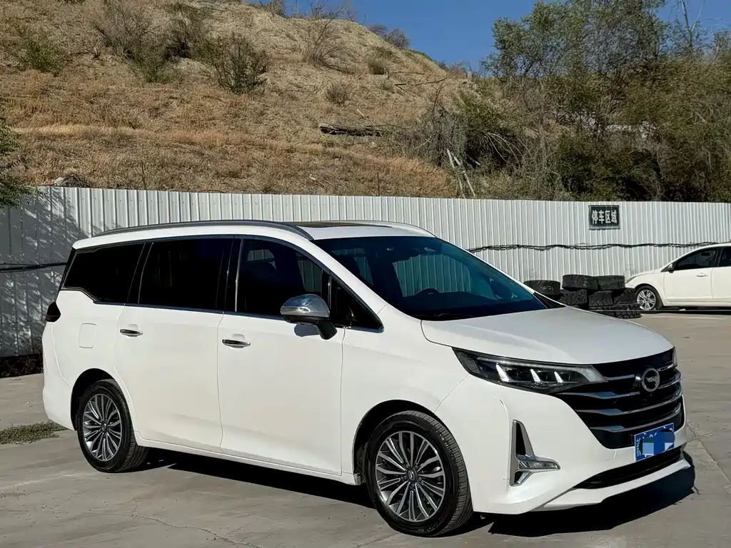 GAC M6 2019 270T DCT Luxury （ мест） VI