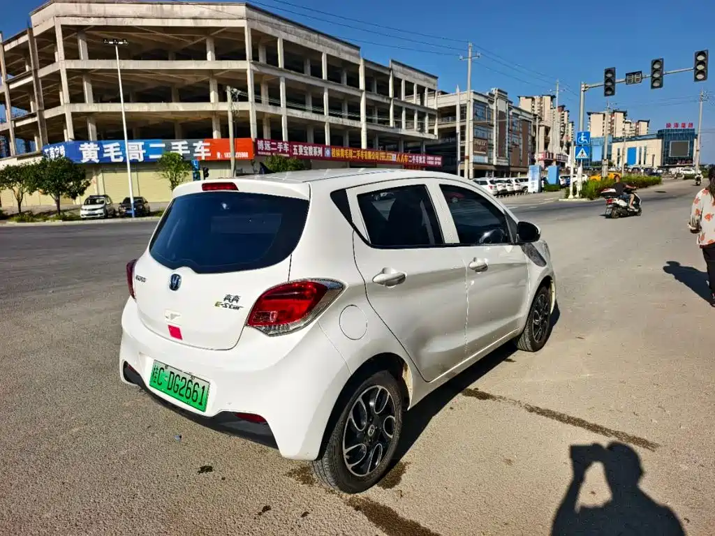 Changan Benben E-Star — миниатюра 4