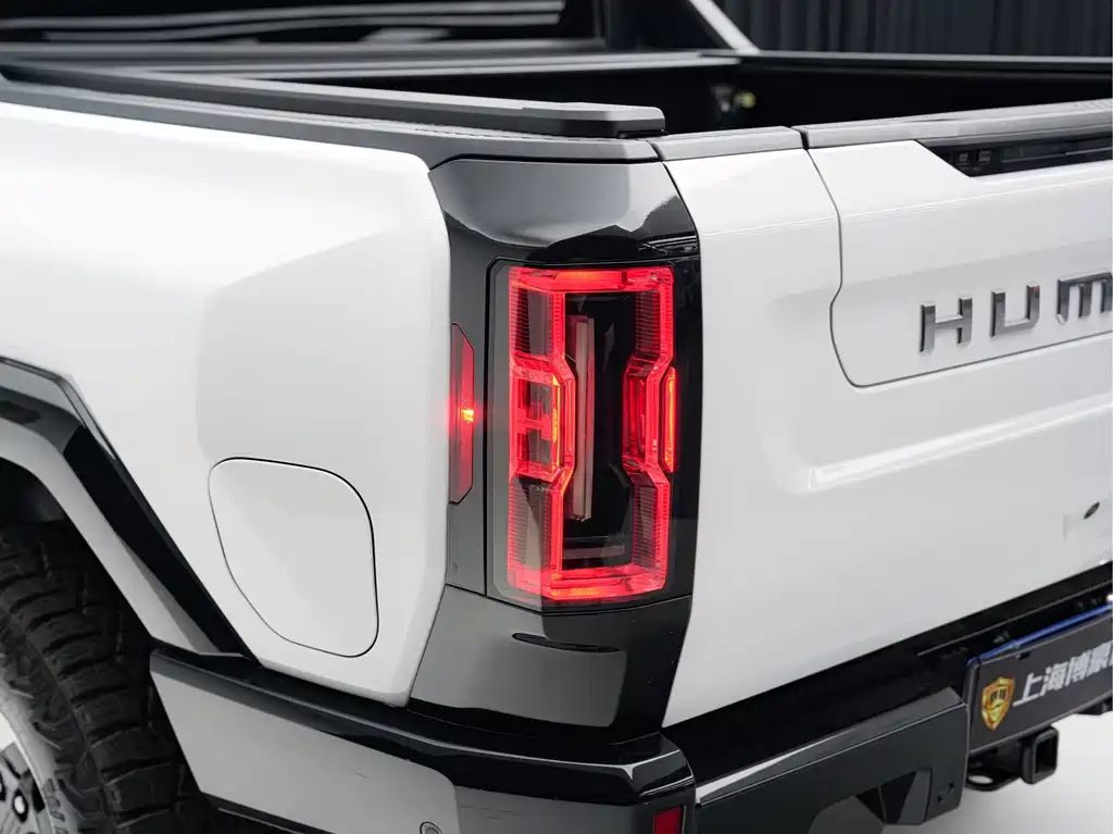 Durant Guild HUMMER EV — миниатюра 8