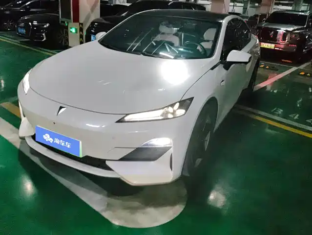 DARK BLUE CAR DARK BLUE SL03 2023