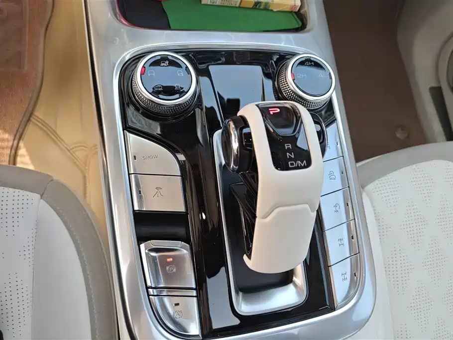 TANK CO CREATION TANK 300