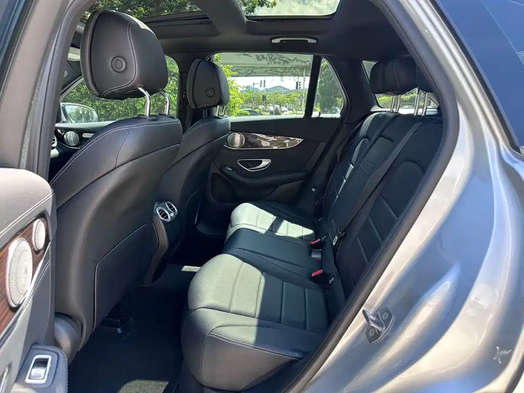 Mercedes-Benz GLC 2016 GLC 260 4MATIC Luxury