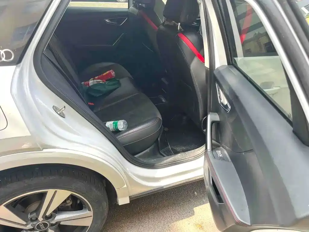 Audi Q2L 35 TFSI Luxury Dynamic Type, фото 7