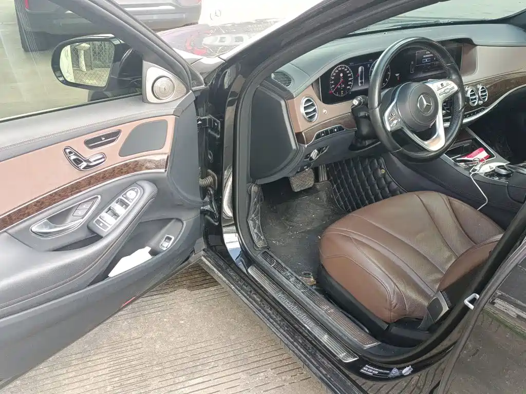 Mercedes-Benz S-Class — миниатюра 14