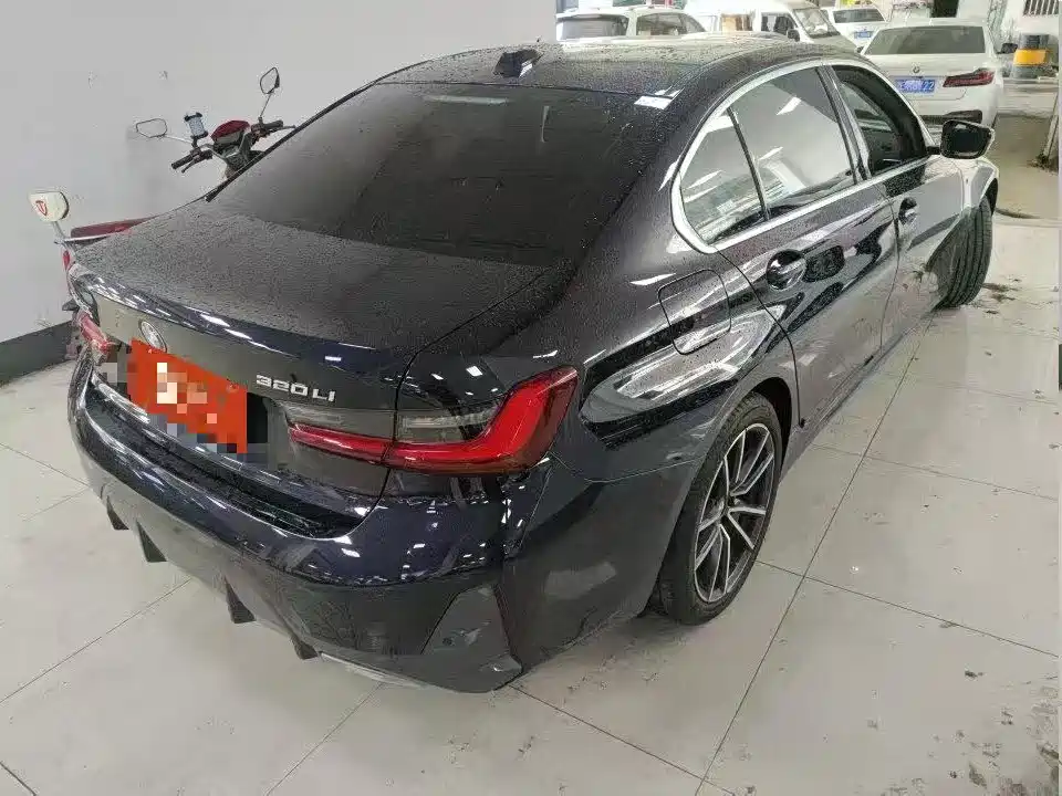 BMW 3 Series — миниатюра 3