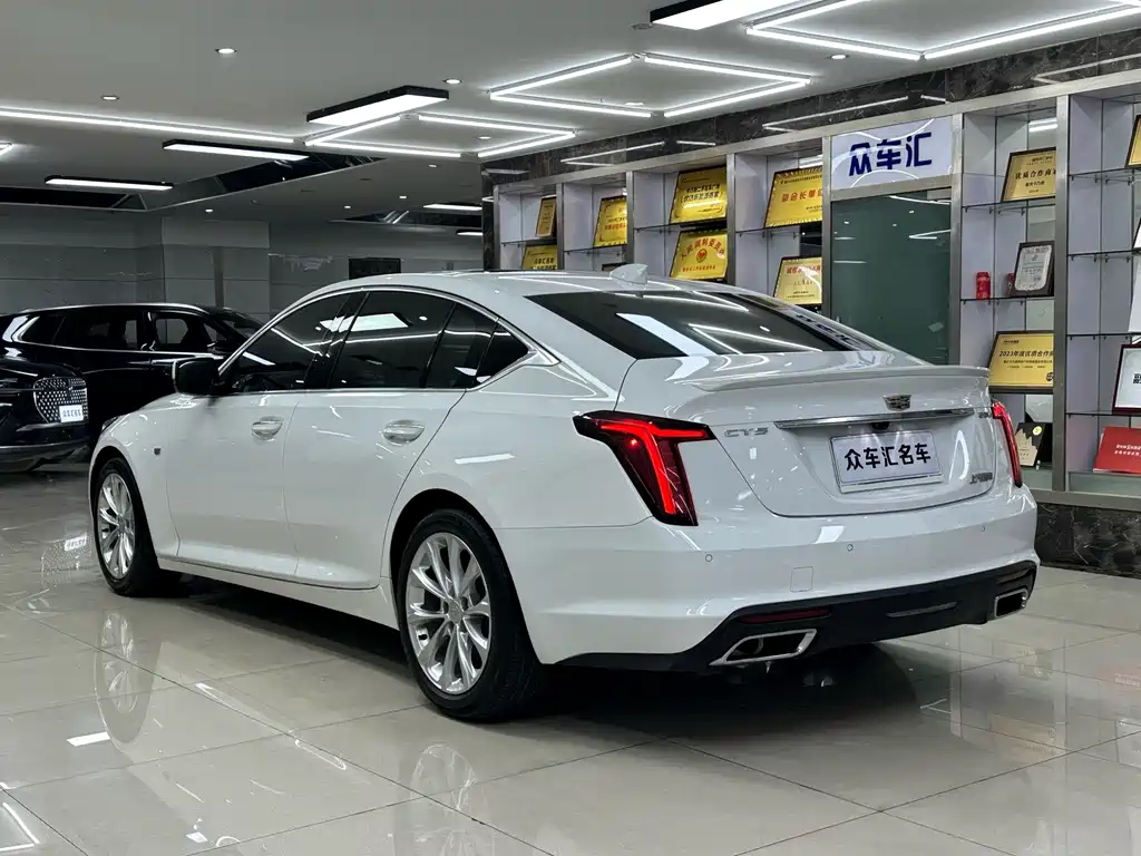 Cadillac CT5 — миниатюра 4
