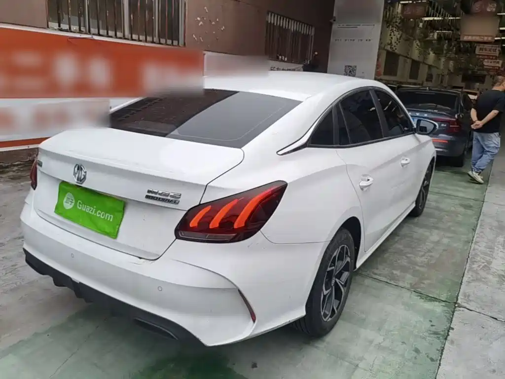 MG MG5 — миниатюра 7