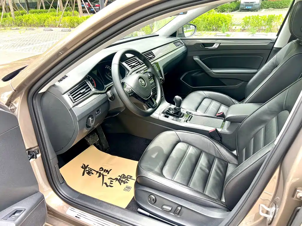 Volkswagen Passat — миниатюра 9
