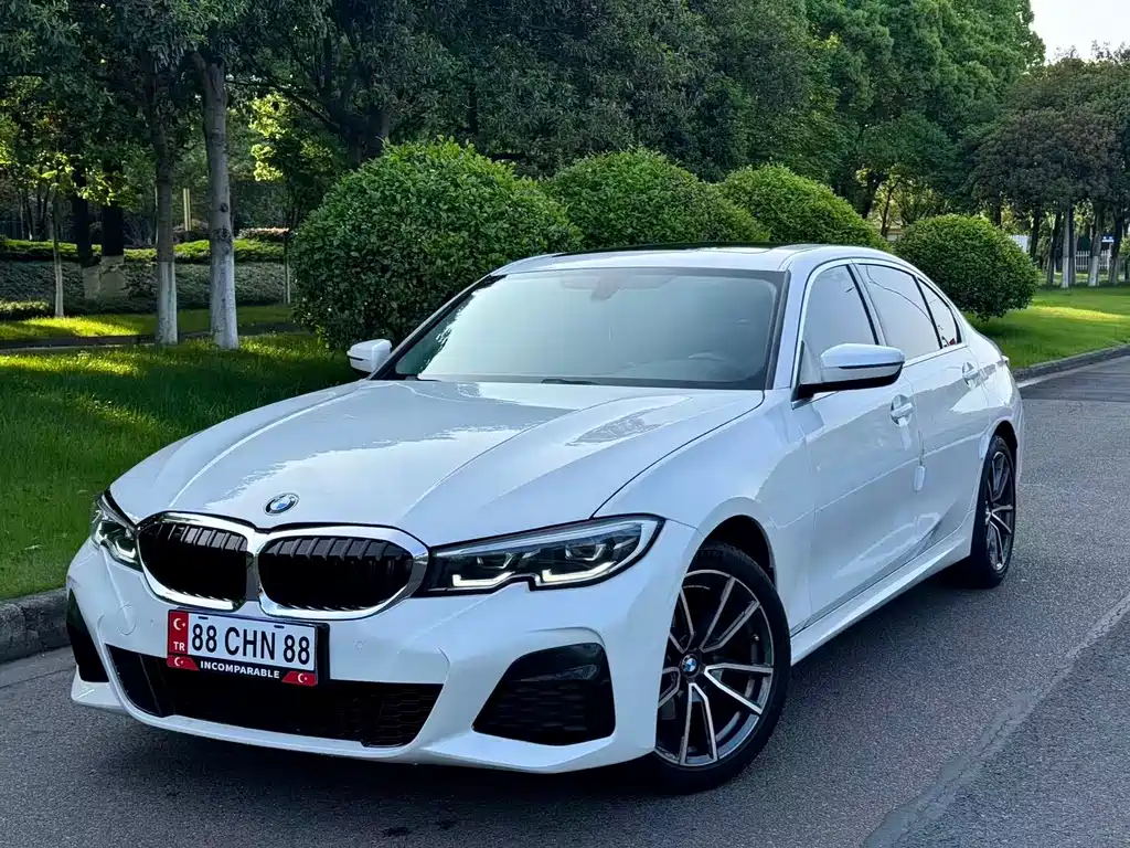 Купить BMW 3 Series