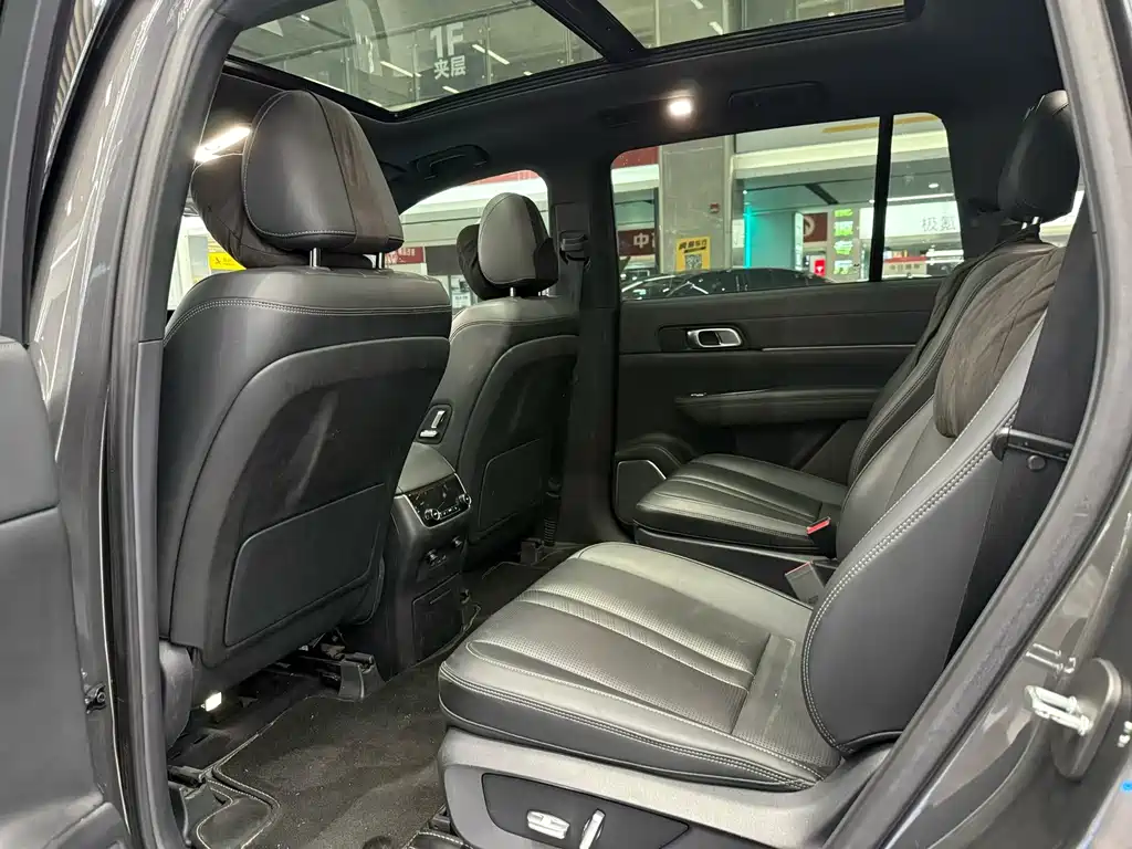 Li Auto Li ONE — миниатюра 5