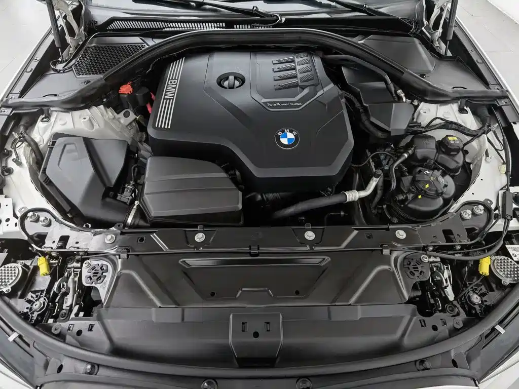 BMW 3 Series — миниатюра 6