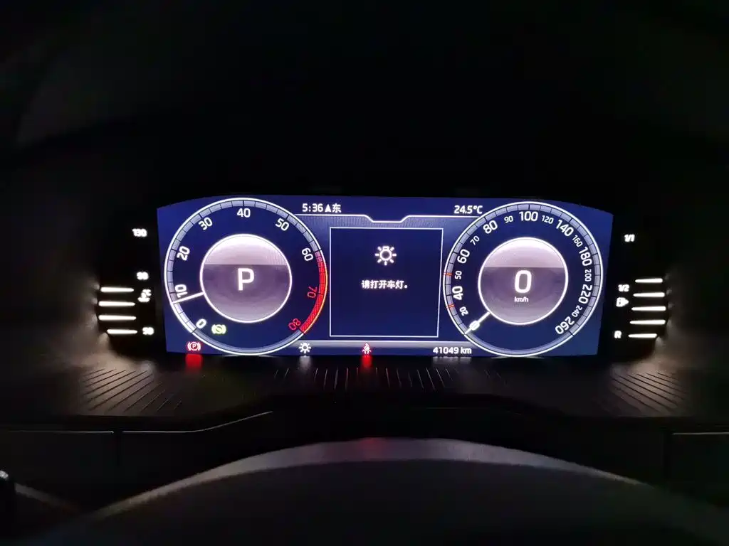 Skoda Superb — миниатюра 7