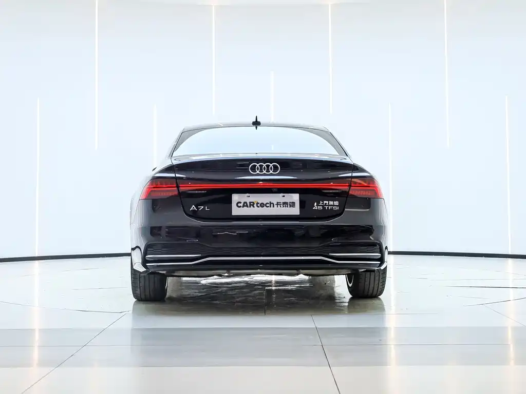 Audi A7L 2024 45TFSI S-line