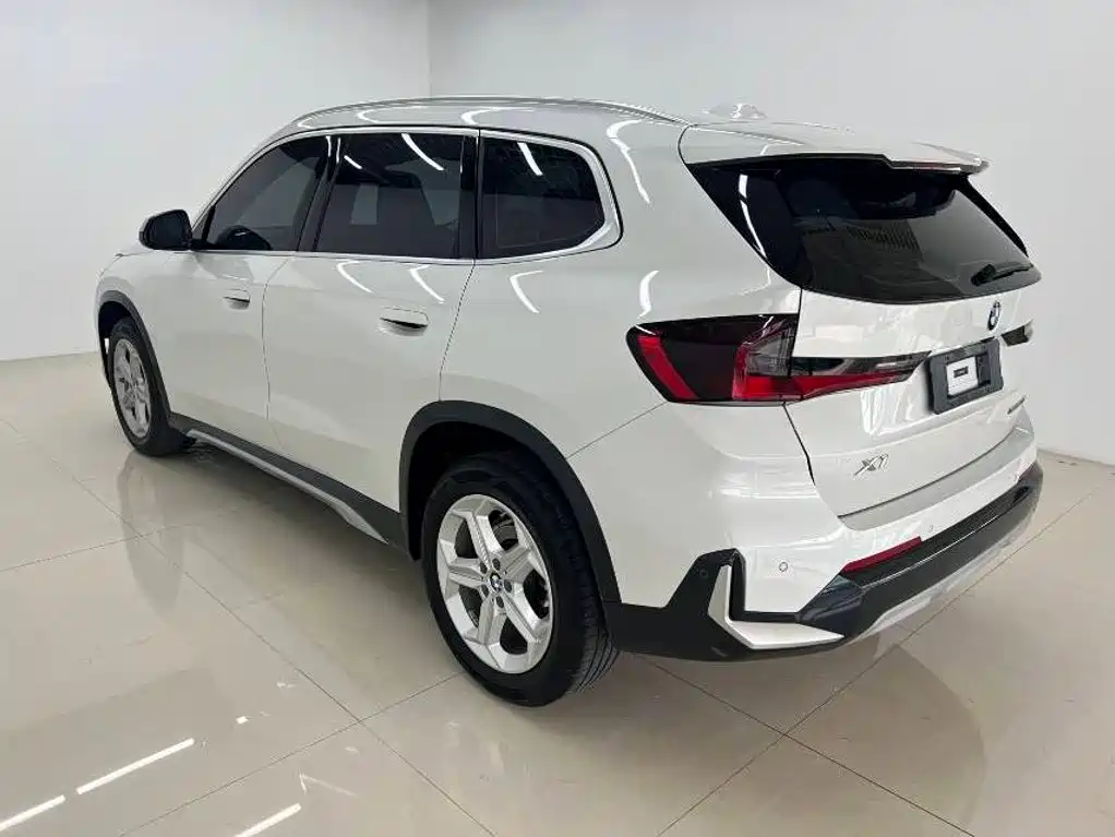 BMW X1 — миниатюра 6