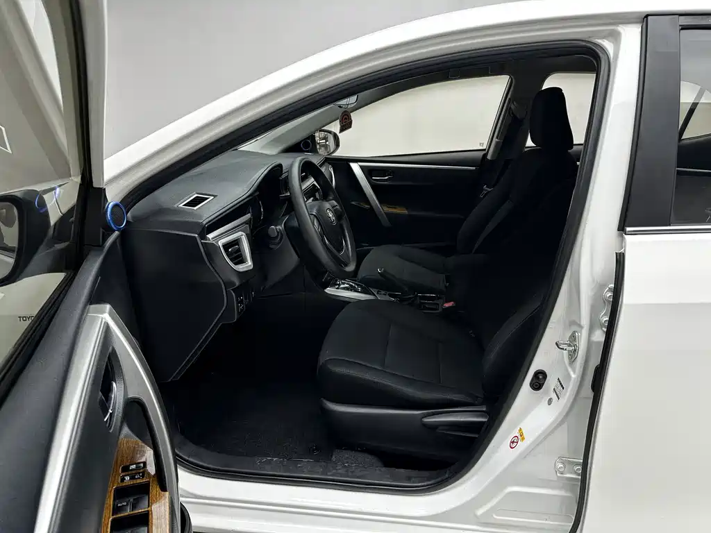 Toyota Corolla — миниатюра 9