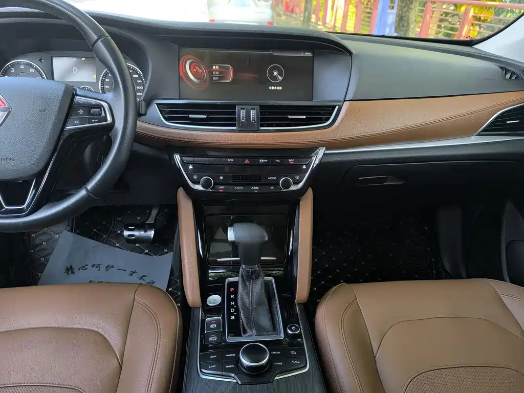 Borgward BX7 28T 2WD Luxury Edition 5 seats, фото 15