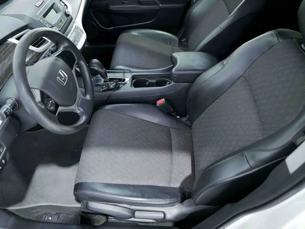 Honda Jade 1.8L Auto Comfort Edition 5 seats, фото 9