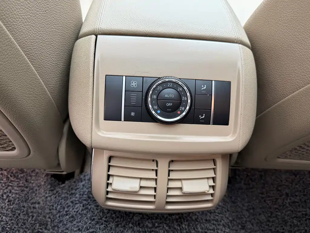 Mercedes-Benz R-Class — миниатюра 19