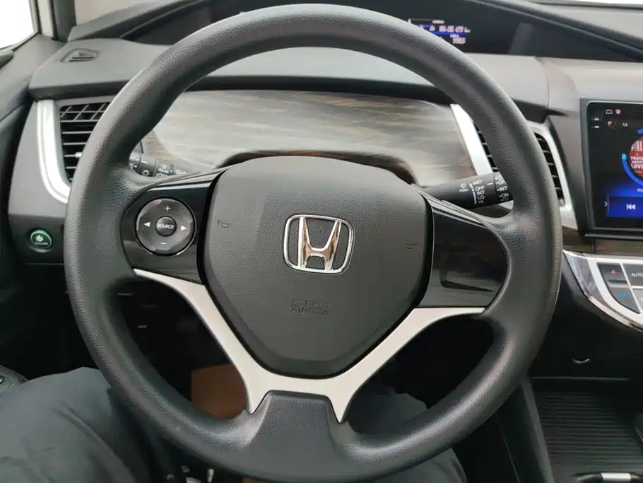 Honda Jade — миниатюра 15
