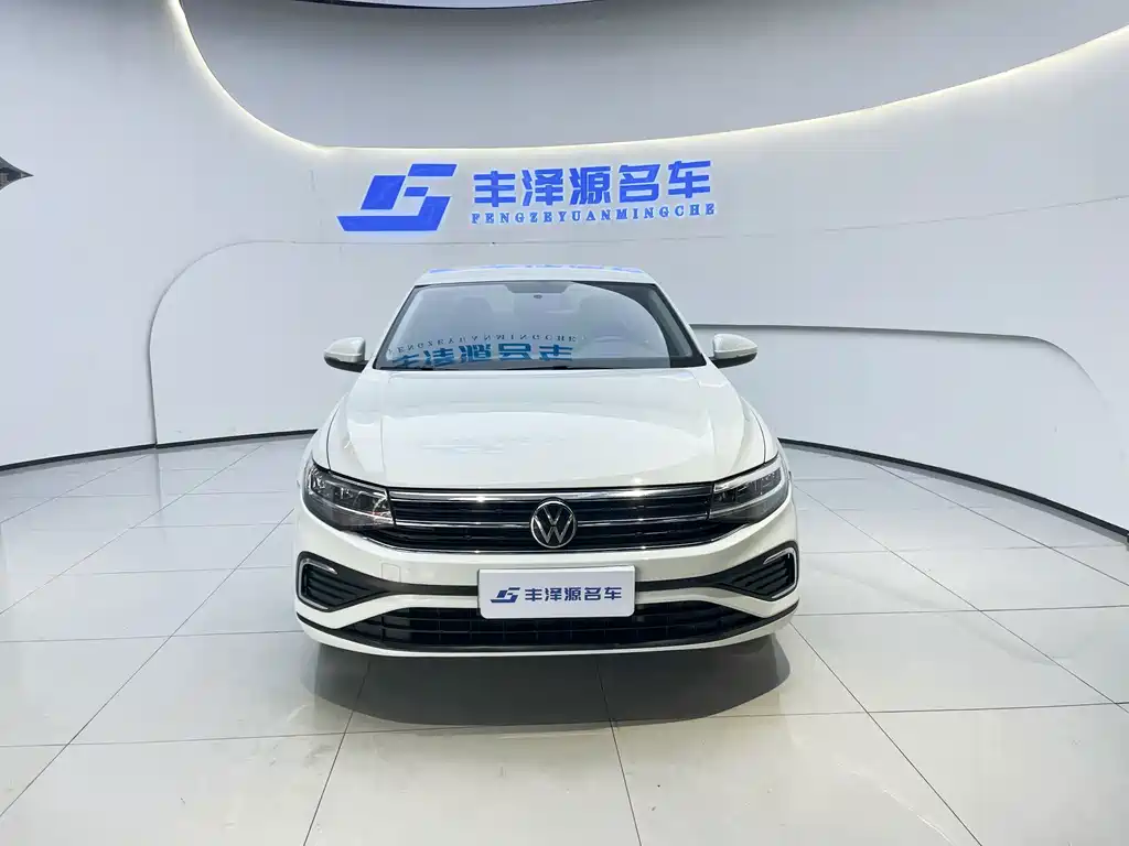 Volkswagen Bora — миниатюра 2