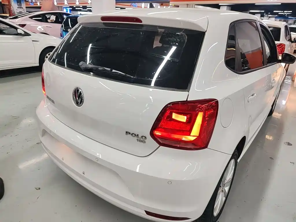 Volkswagen Polo — миниатюра 7