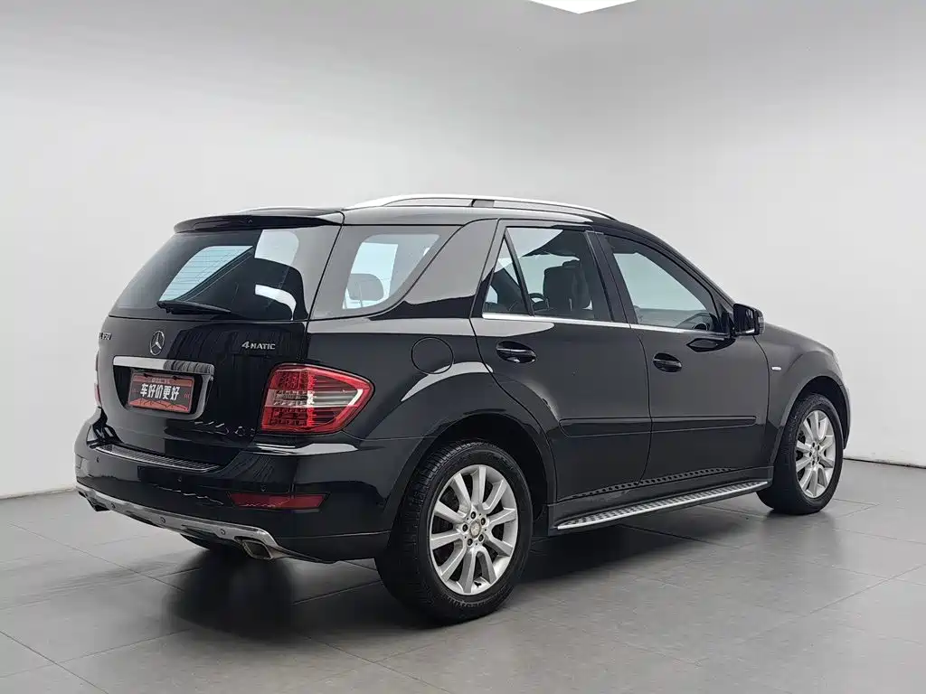 Mercedes-Benz M-Class — миниатюра 2