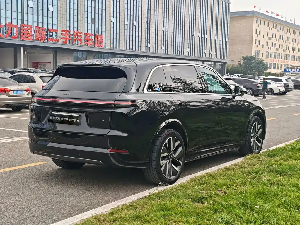 Li Auto Li L7 — миниатюра 9