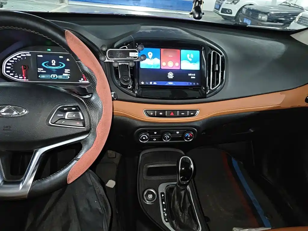 Chery Tiggo 7 — миниатюра 10