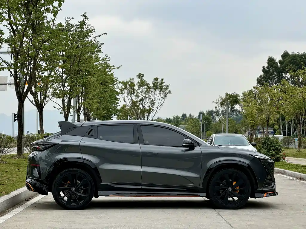 Changan UNI-T — миниатюра 3