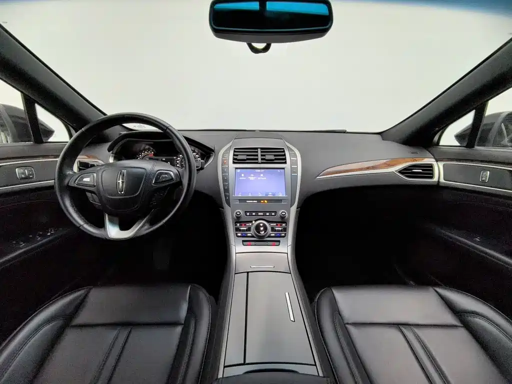 Lincoln MKZ — миниатюра 5