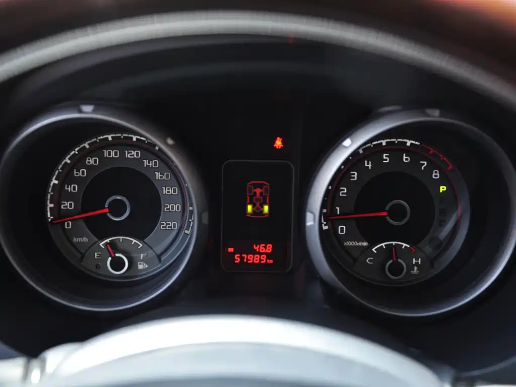 Mitsubishi V97 2019 3.8L GLS